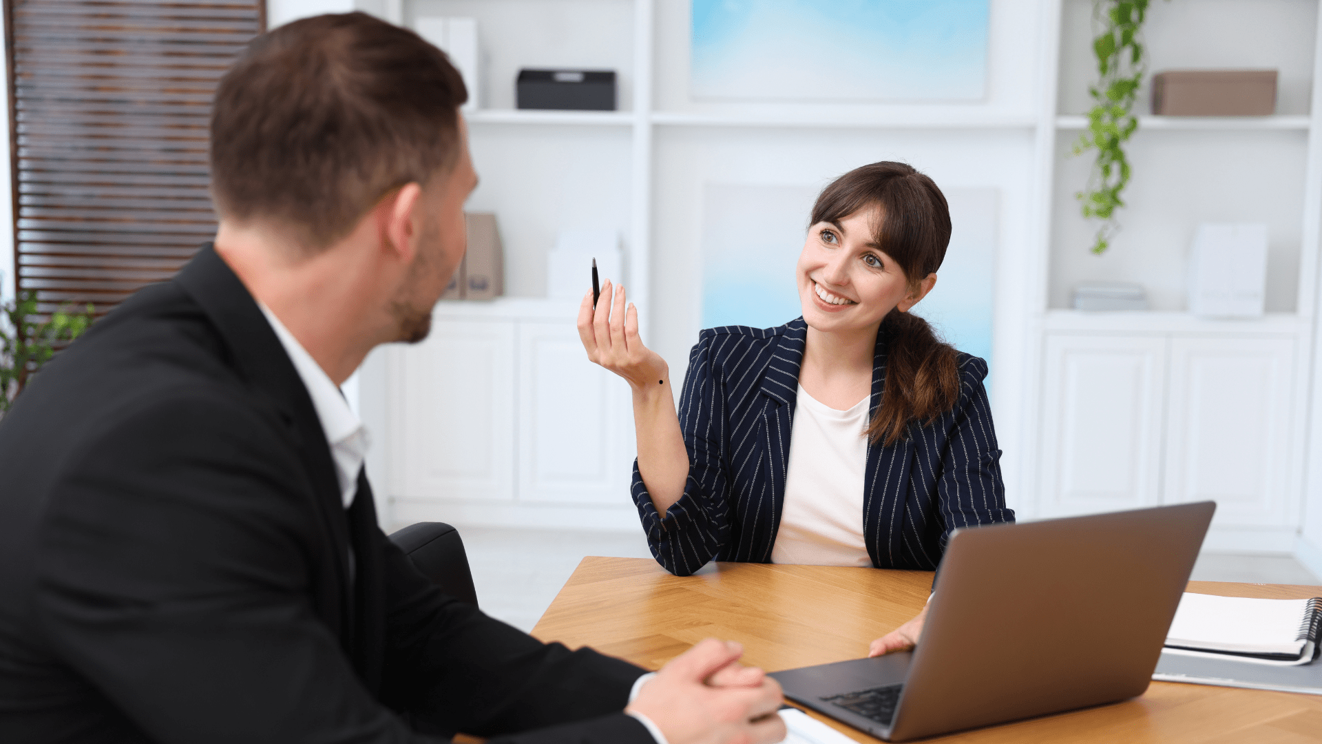 Atendimento humano e consultivo